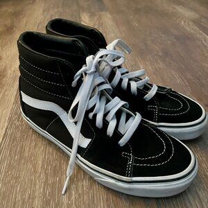 Vans Black and White High-Top Sneakers W 8.5